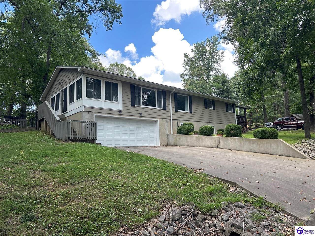 115 Woods Rd - Photo 1