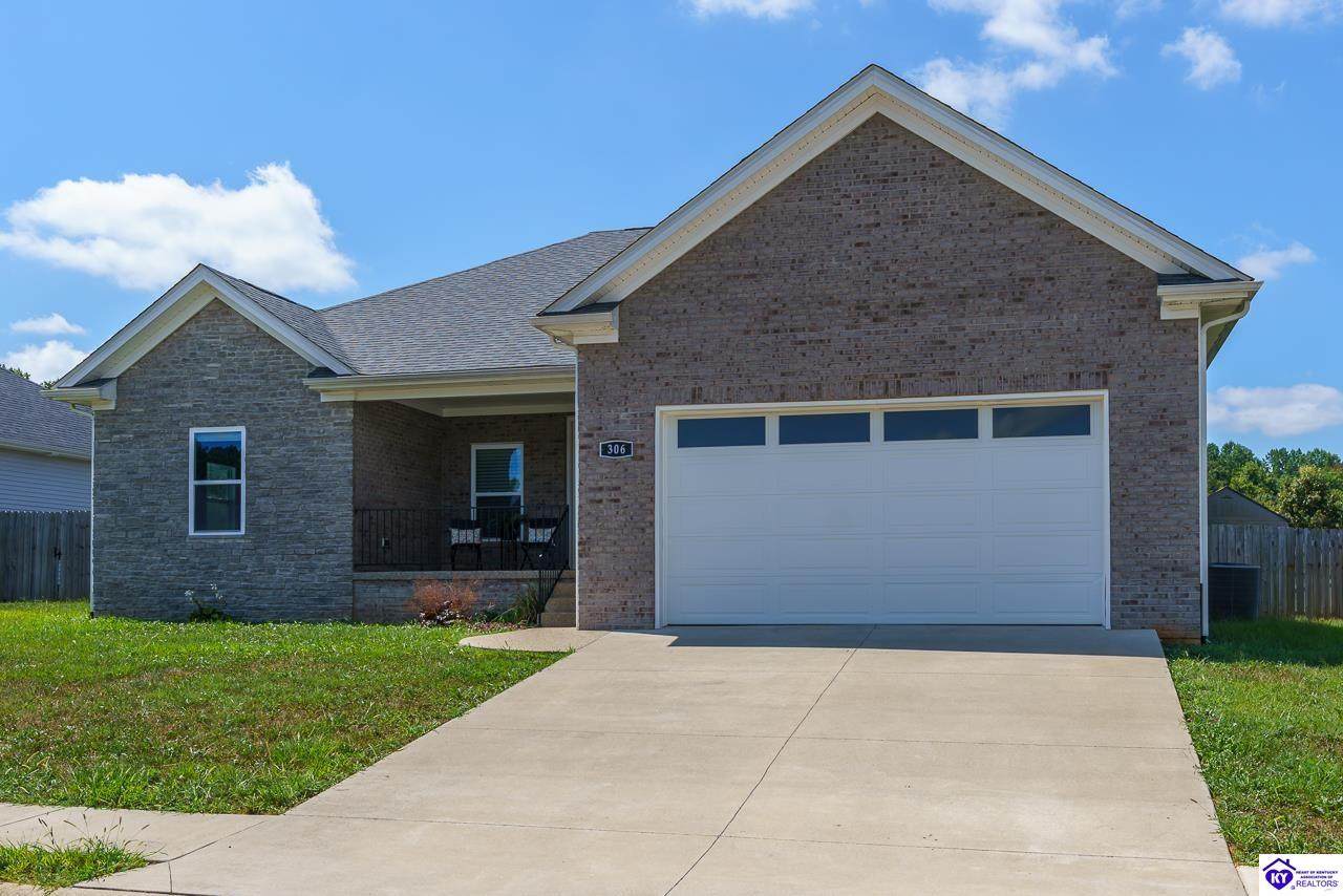 306 Turner Court - Photo 1