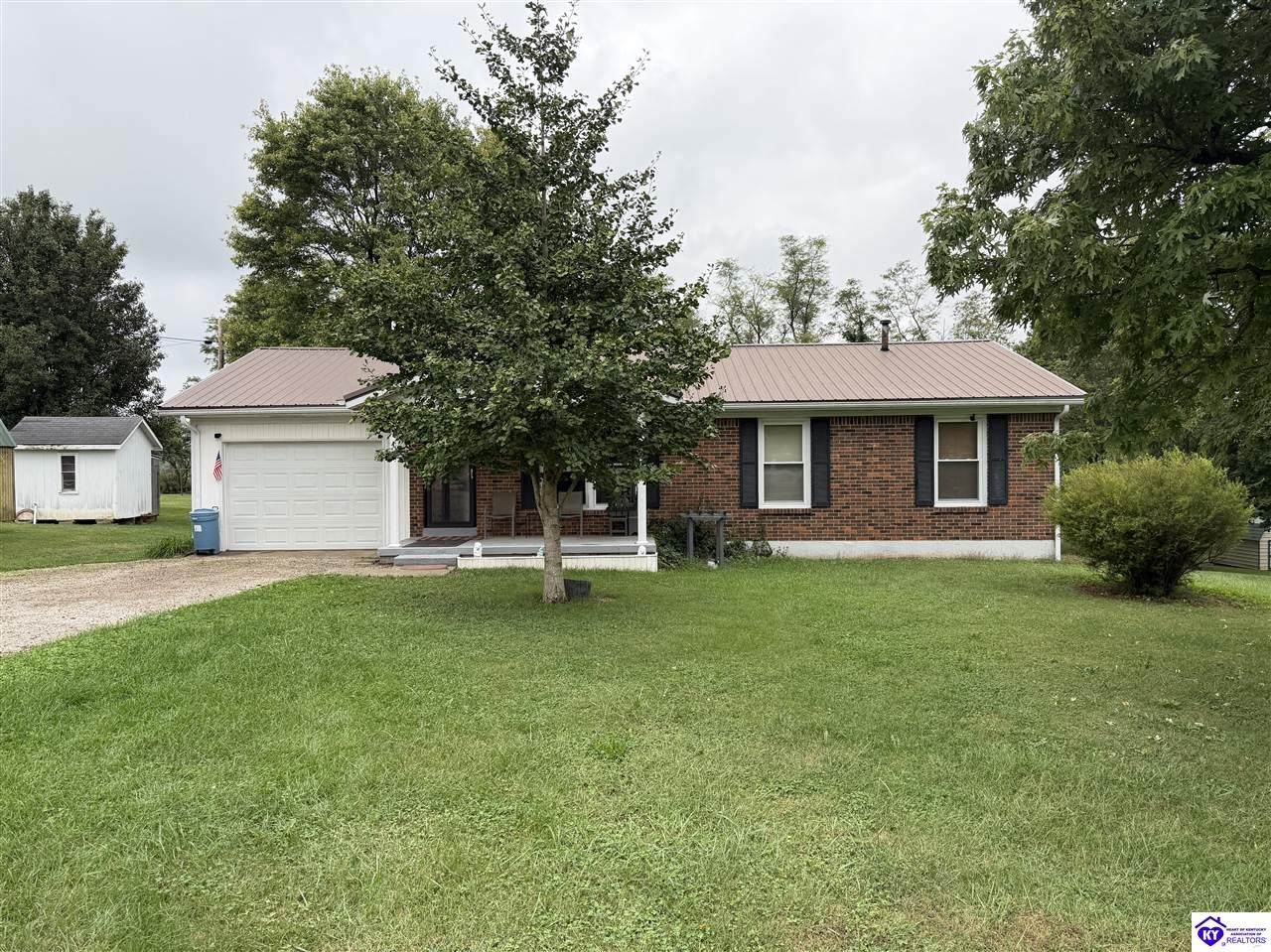 206 5th Street - Photo 1