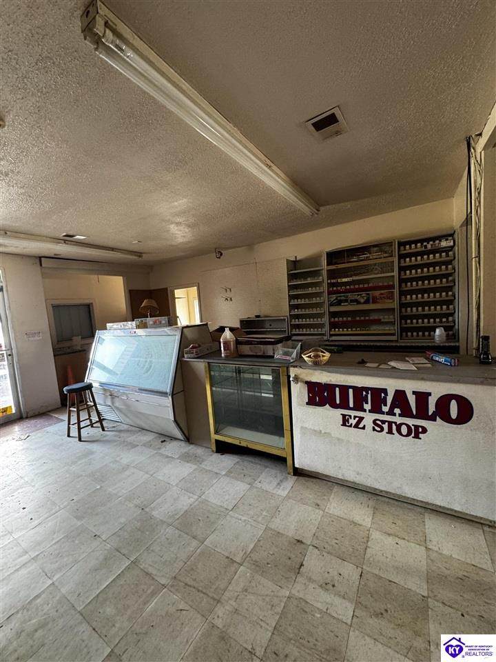 2905 Greensburg Road - Photo 1