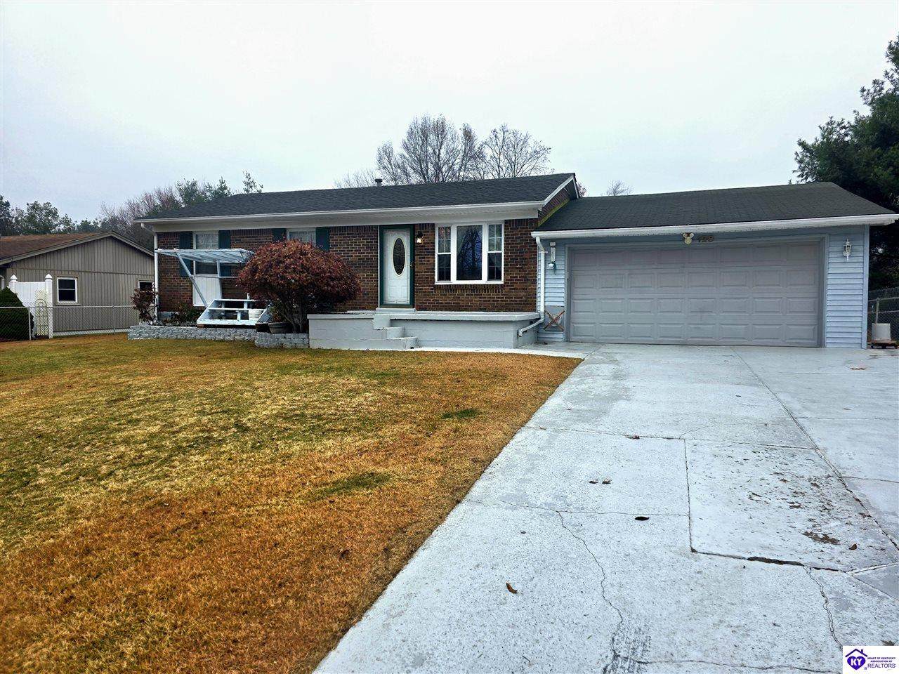 128 Parkside Circle - Photo 1