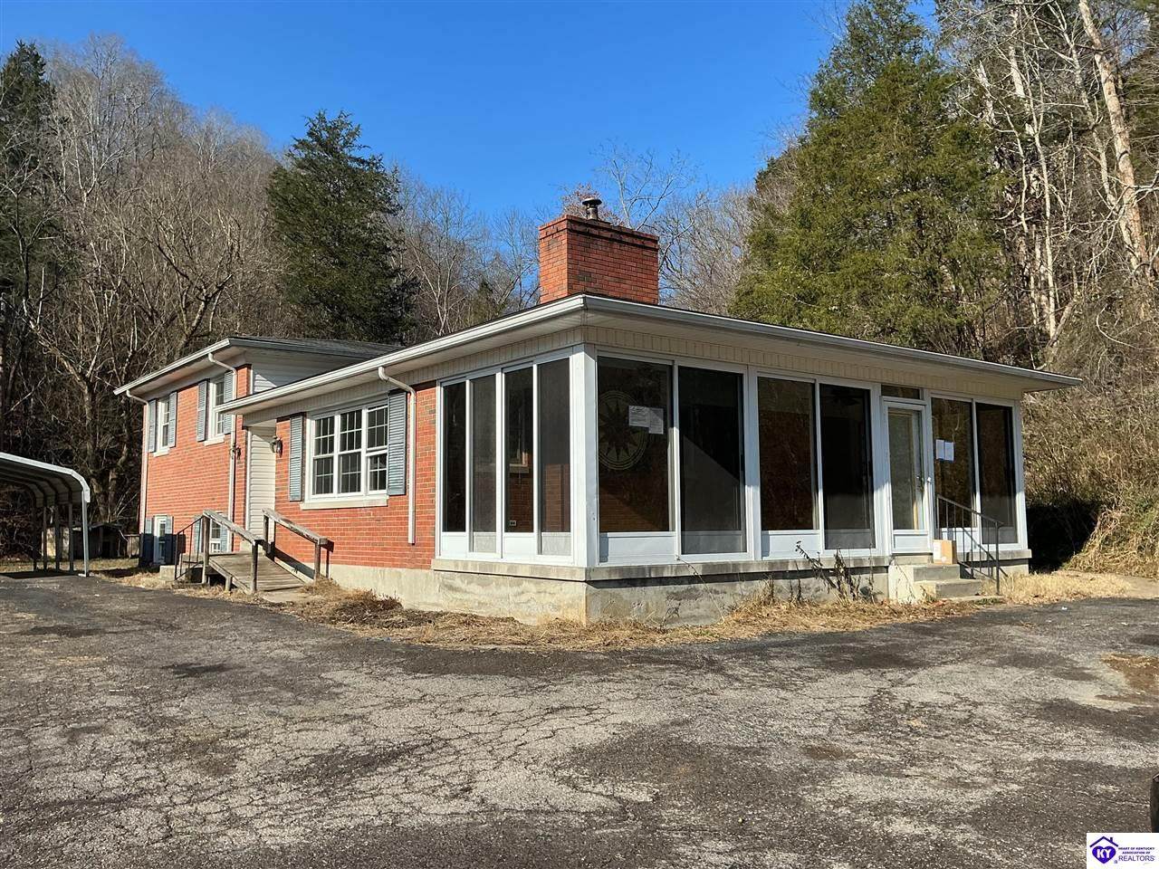 7252 Bardstown Road - Photo 1