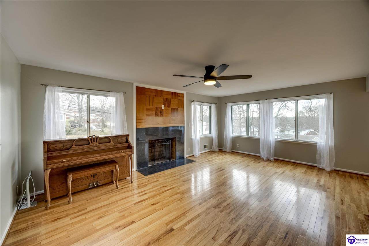 609 Wilderness Road - Photo 1