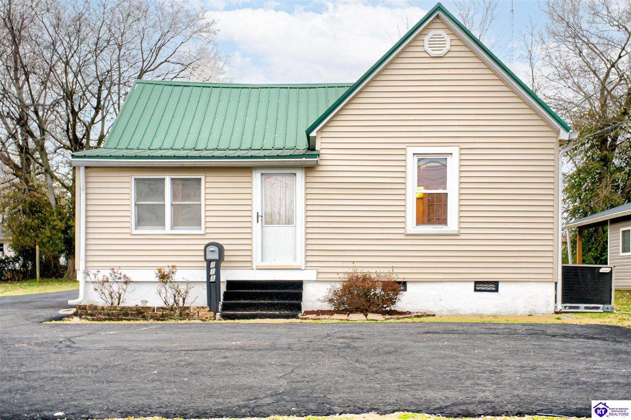 813 Hawkins Drive - Photo 1