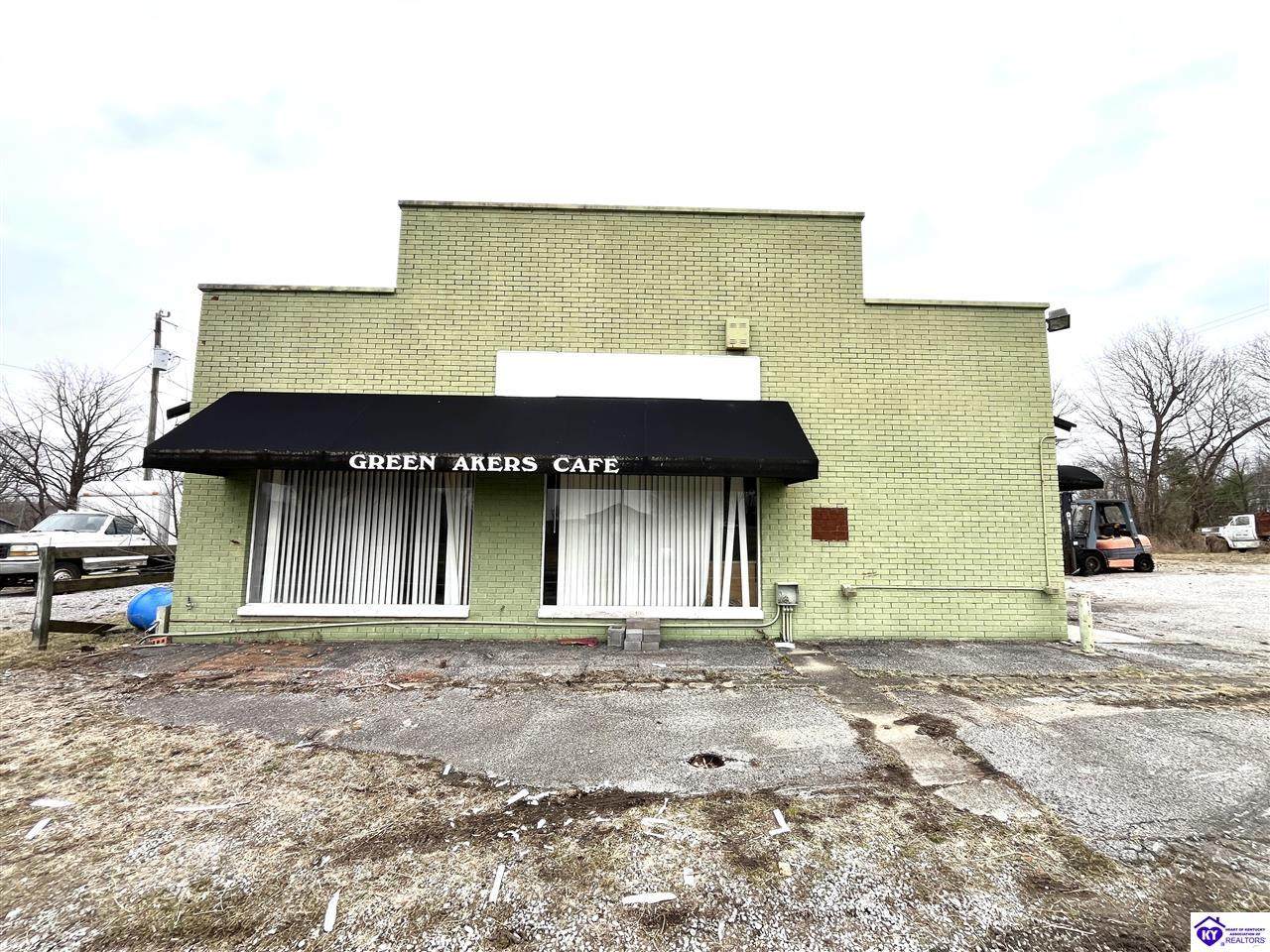 7130 Greensburg Road - Photo 1