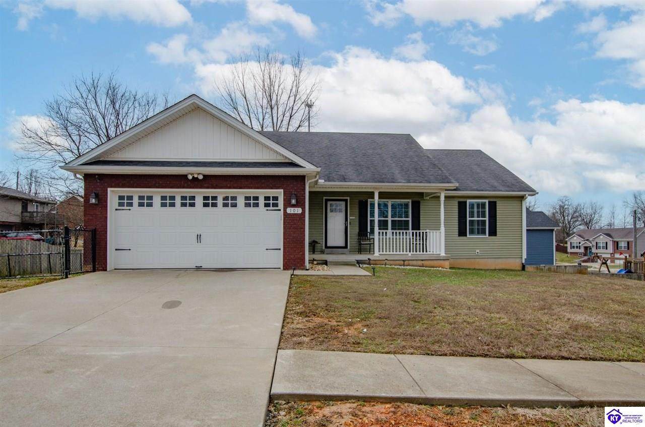 101 Peach Drive - Photo 1