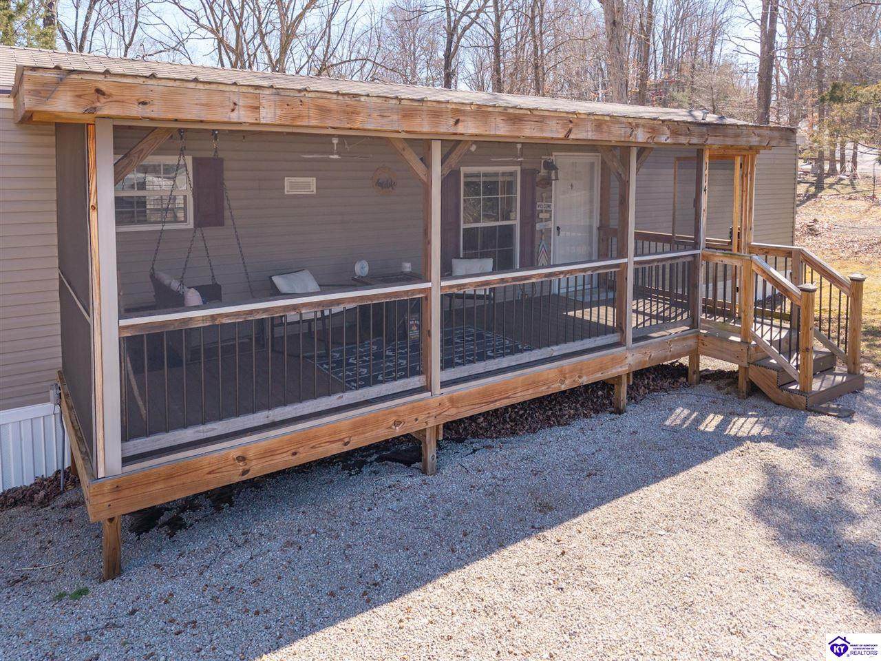 114 Birch Lane - Photo 1