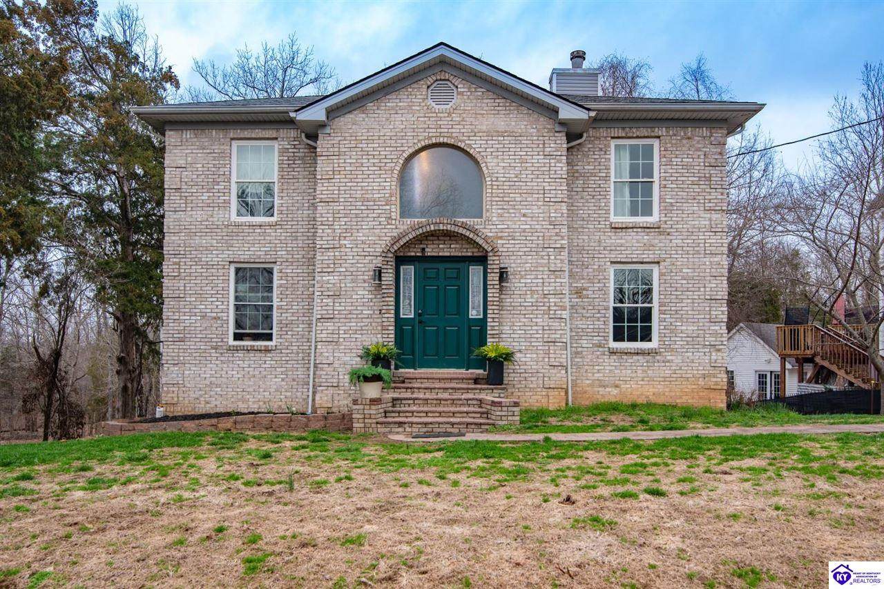 182 Woodview Drive - Photo 1
