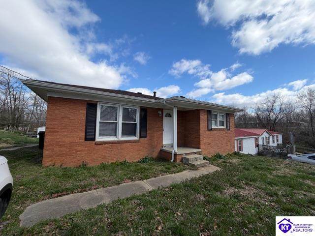 411 2nd Street - Photo 1