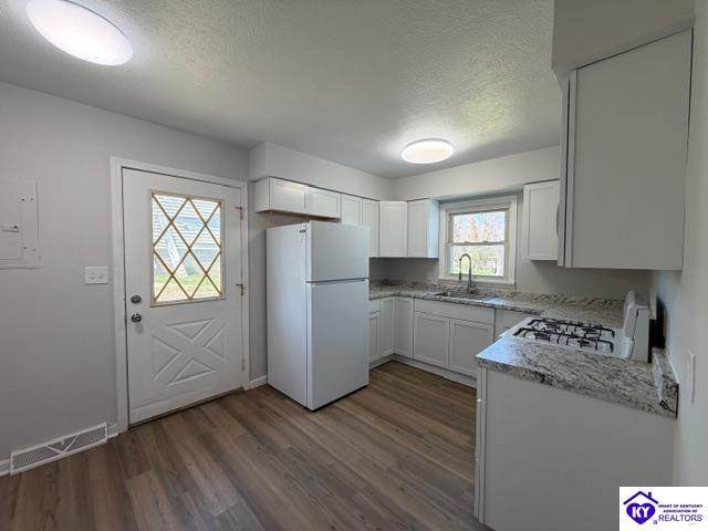 https://bt-photos.global.ssl.fastly.net/heartofky/orig_boomver_1_HK2601105-2.jpg