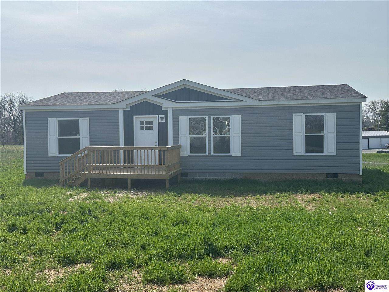 84 Drew Lane - Photo 1