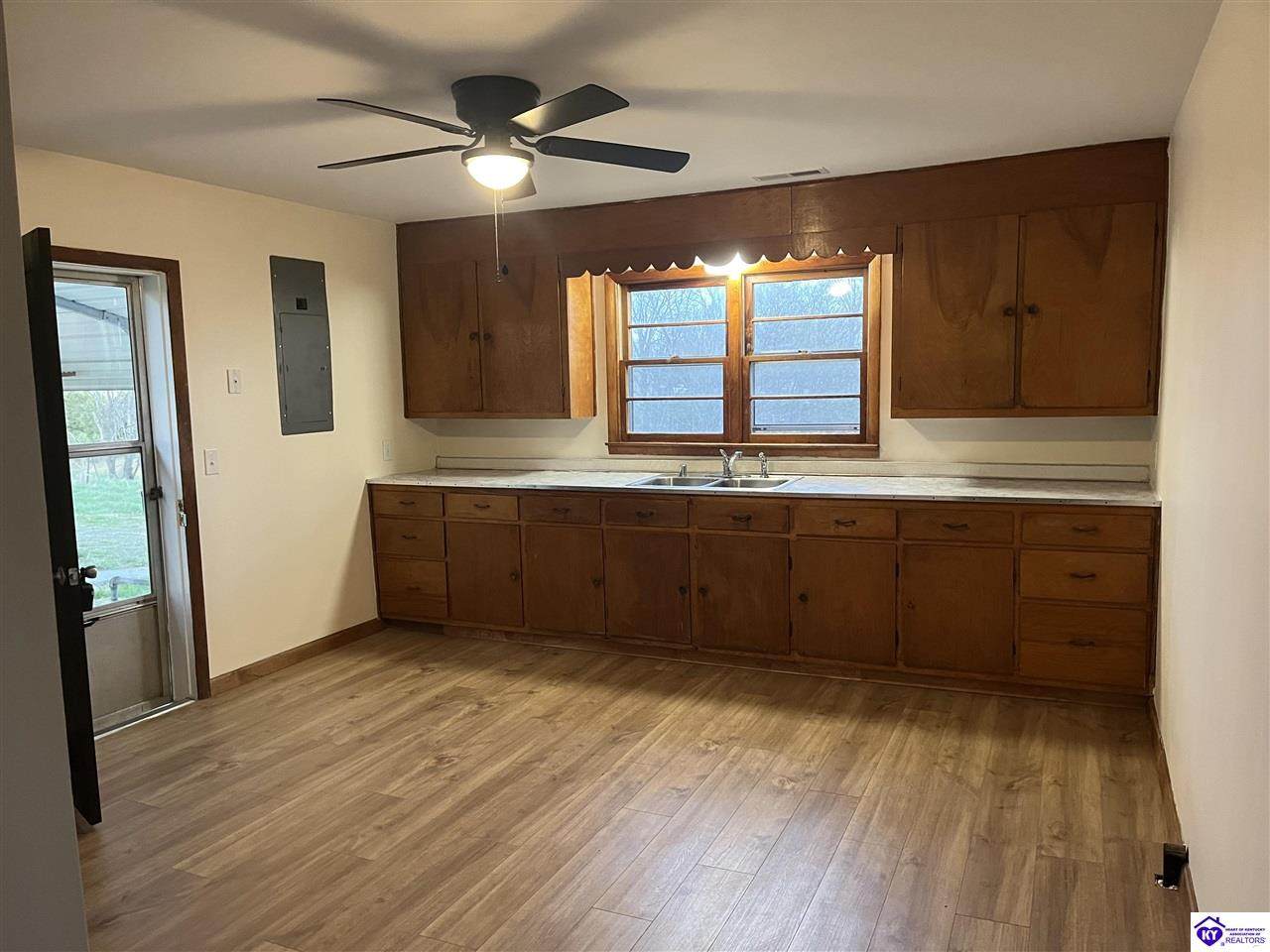 1930 Bucknersville Road - Photo 1