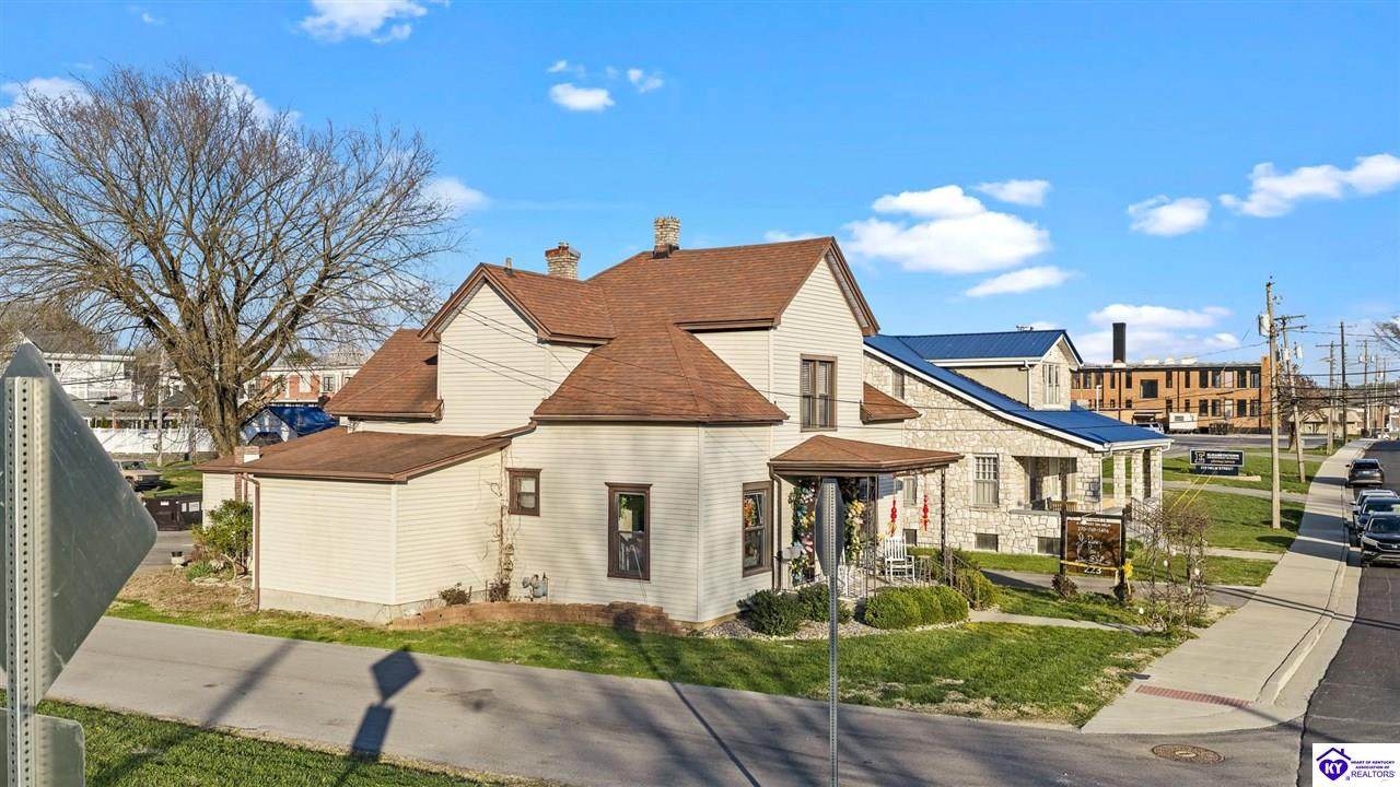223 Helm Street - Photo 1