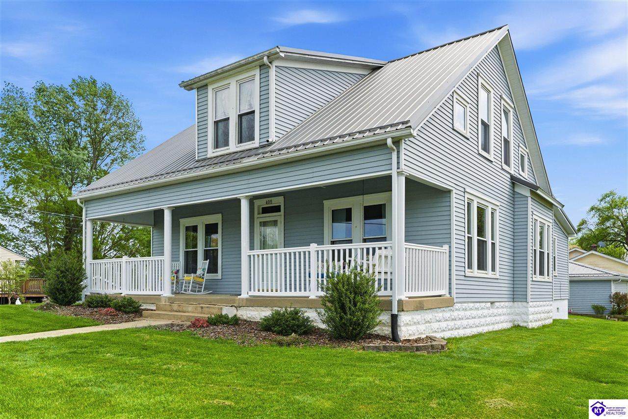 405 Lawrence Street - Photo 1