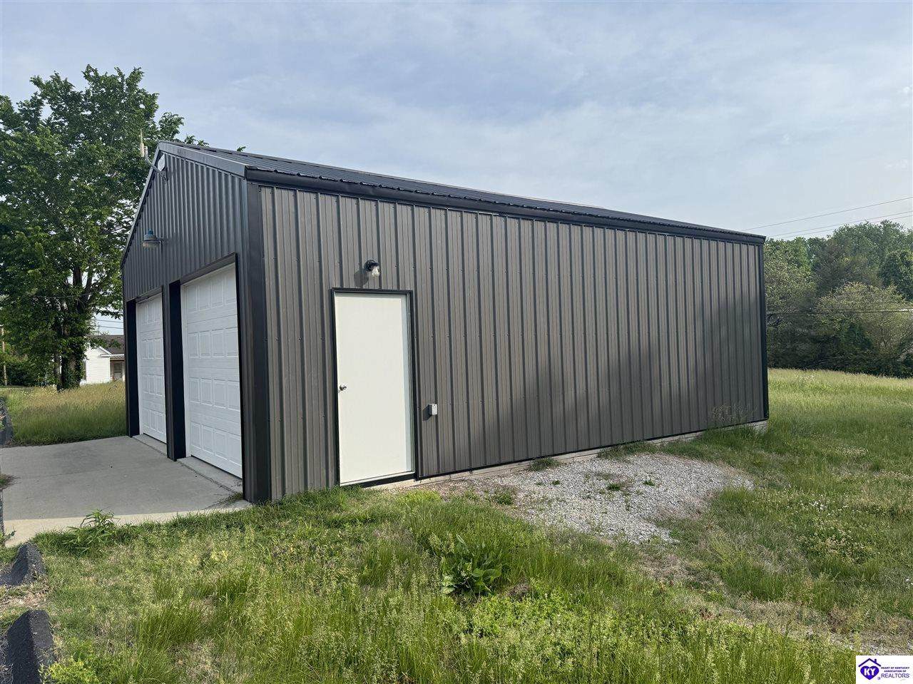 214 Main Street - Photo 1