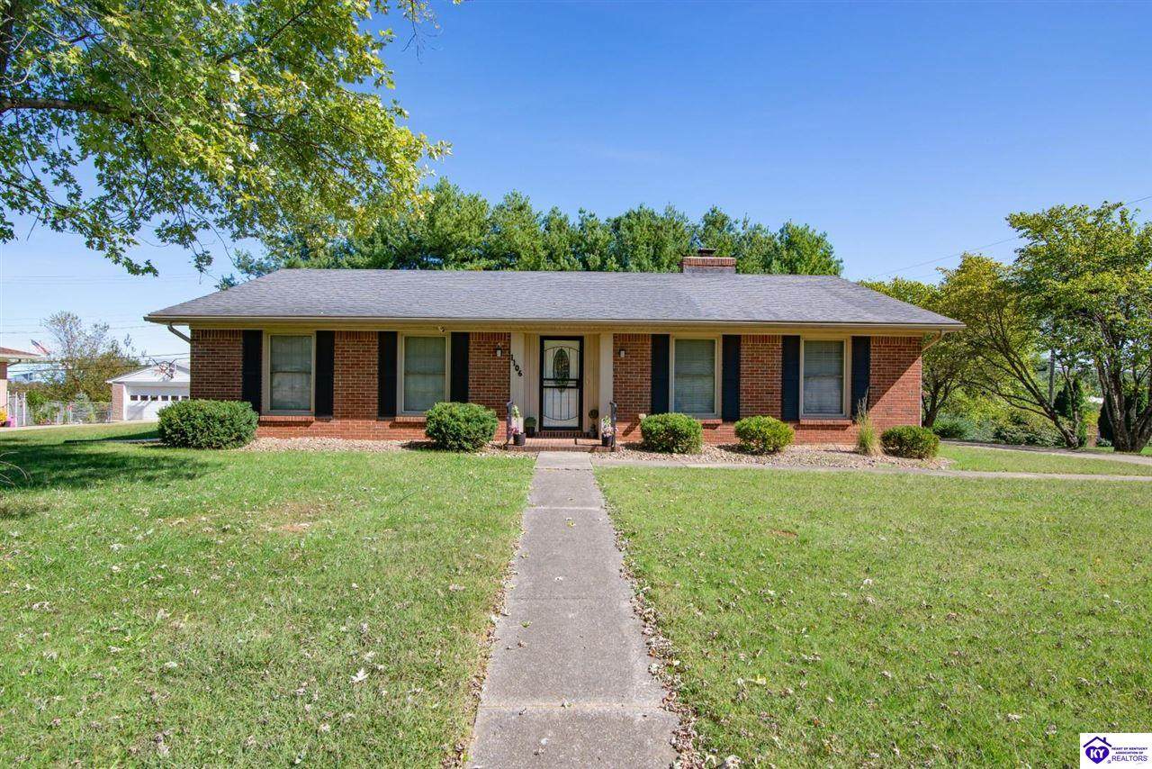 1106 Pawnee Drive - Photo 1
