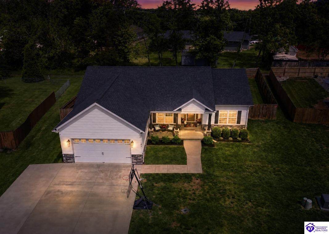 203 Emmaus Circle - Photo 1