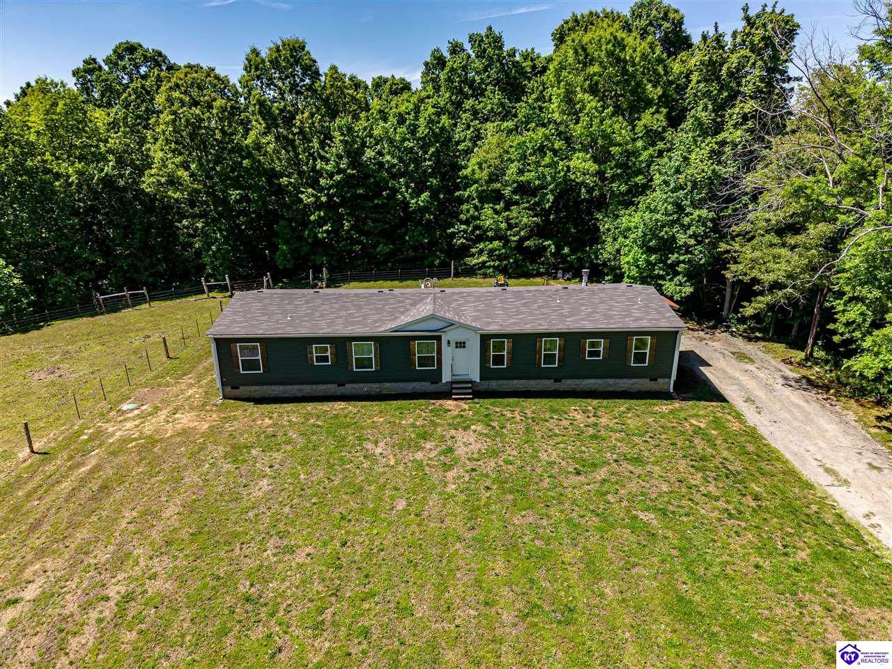 213 Hardin Drive - Photo 1