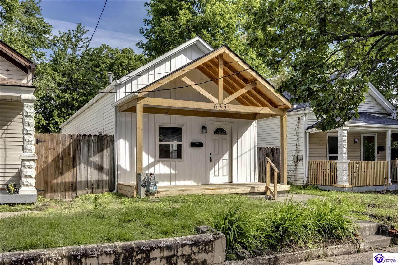 635 Lynn Street - Photo 1