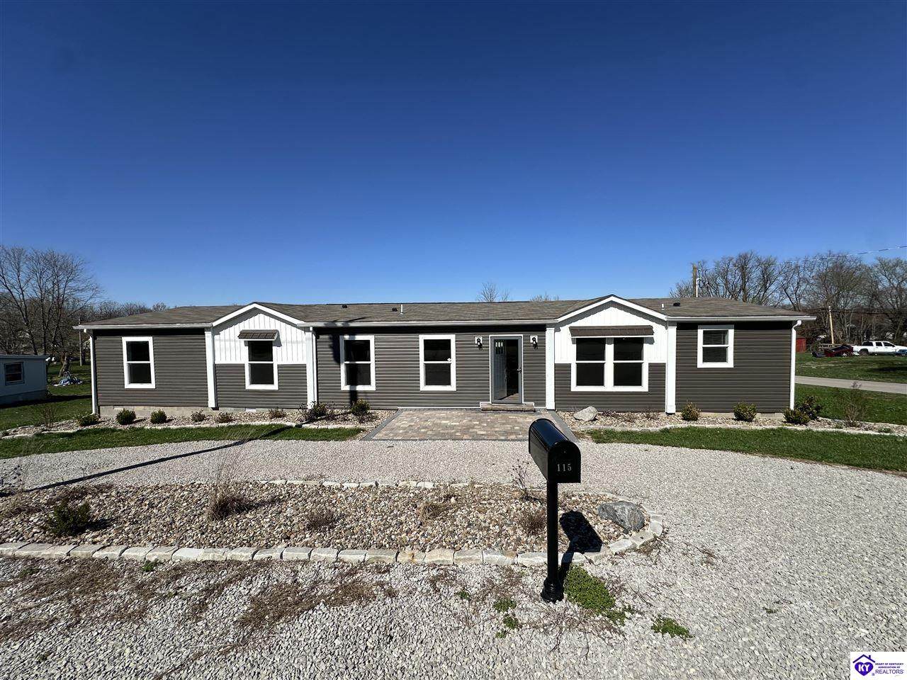 115 Maple Street - Photo 1