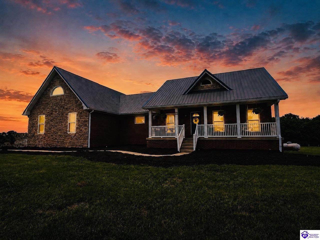 55 Heritage Drive - Photo 1