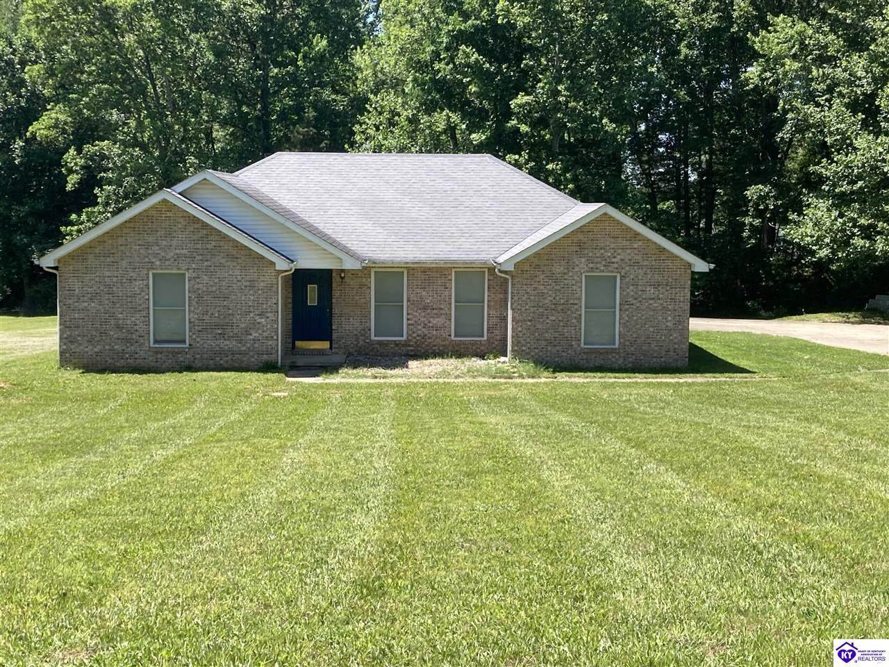 277 Collins Drive - Photo 1