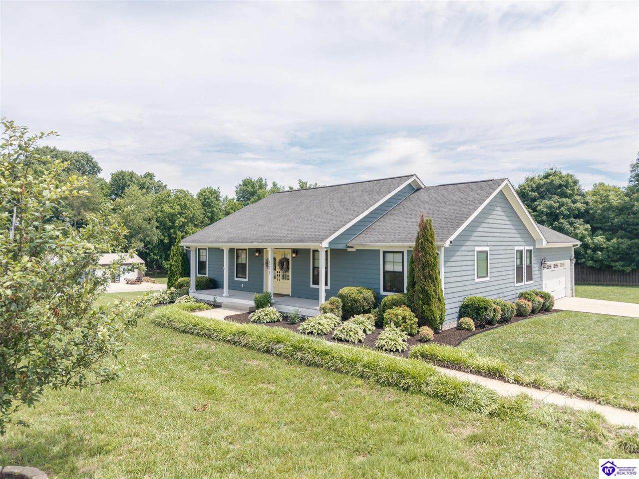 375 Hawk Landing - Photo 1
