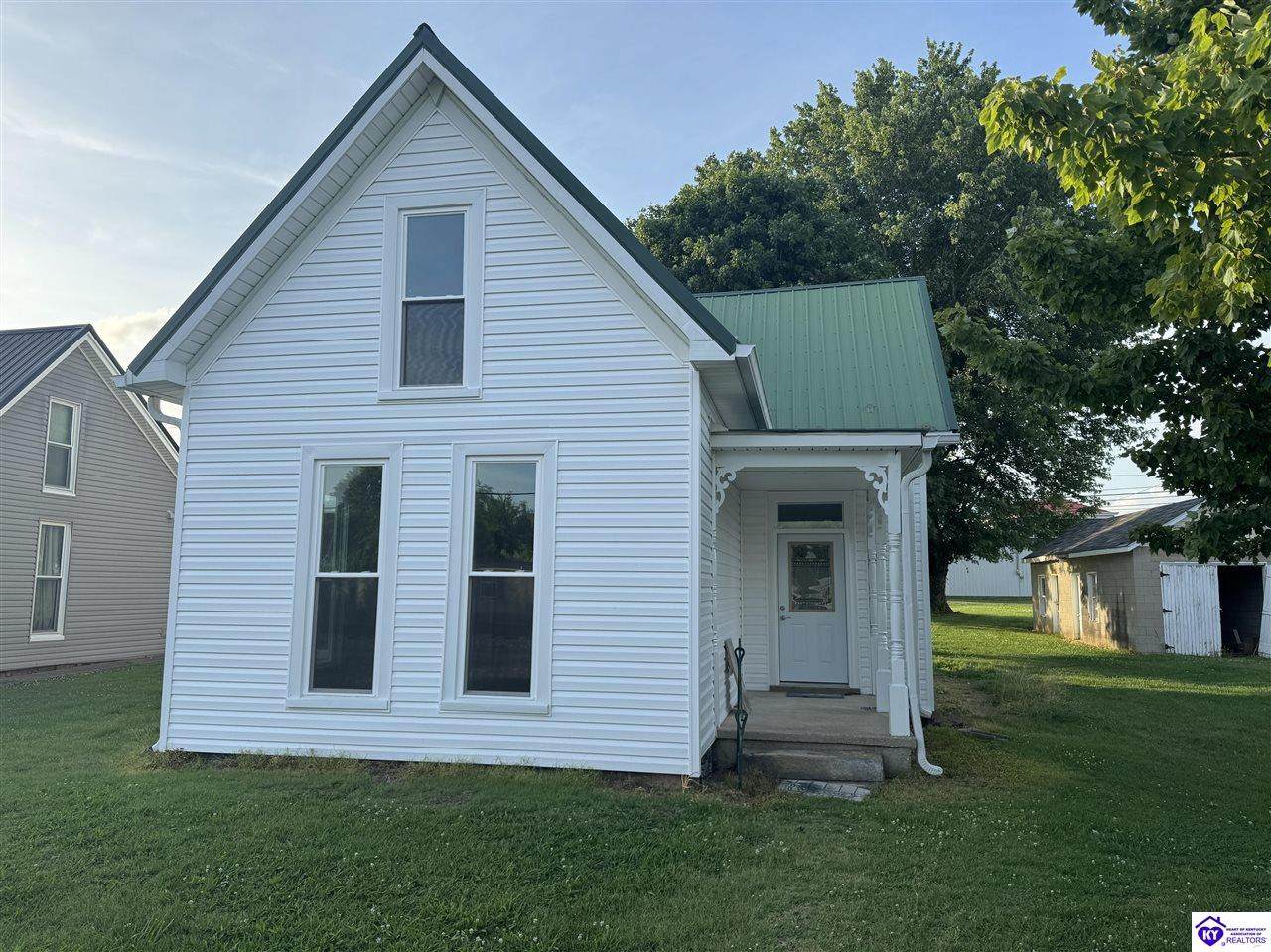 315 Houston Street - Photo 1