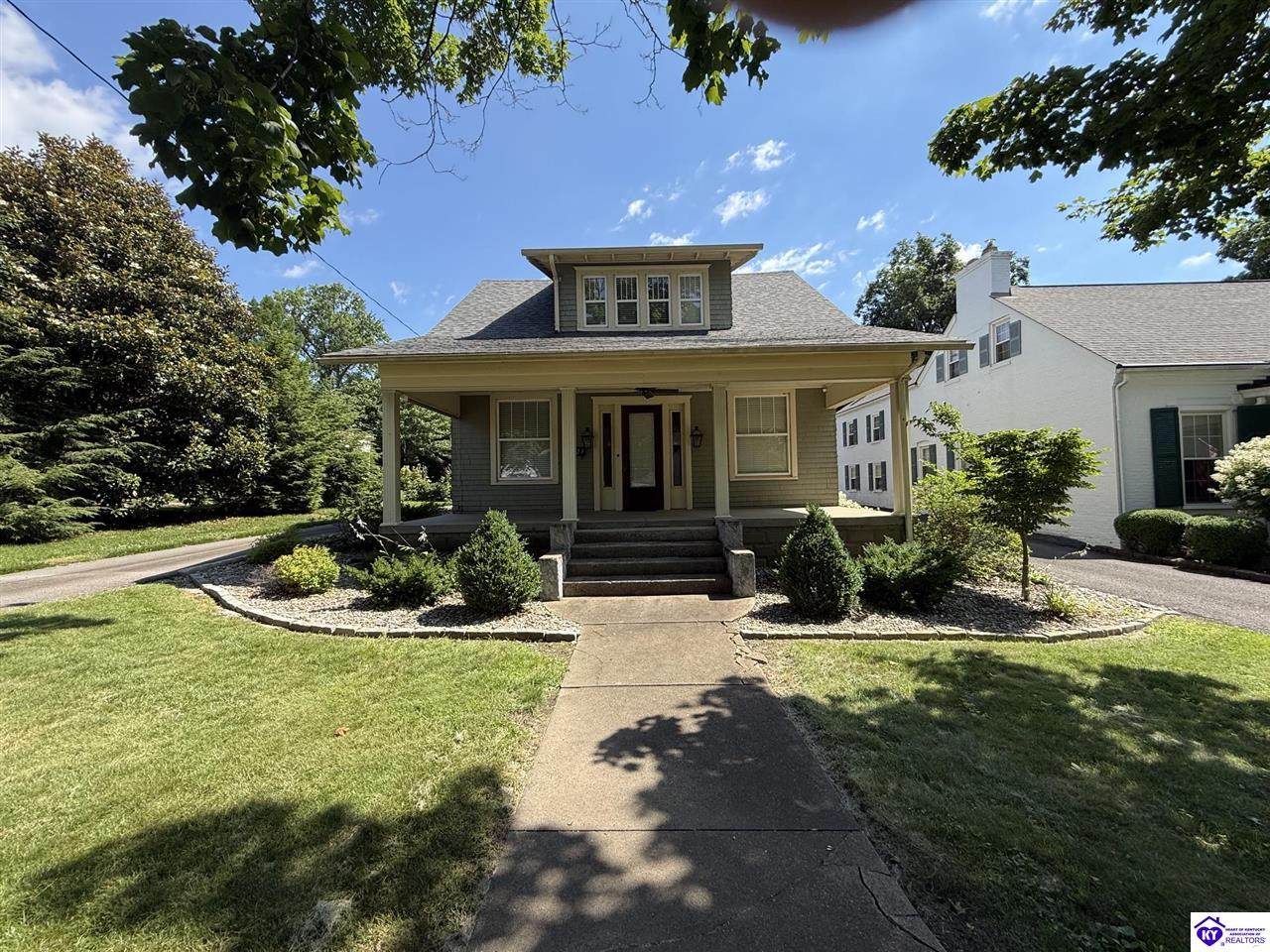 223 Poplar Street - Photo 1