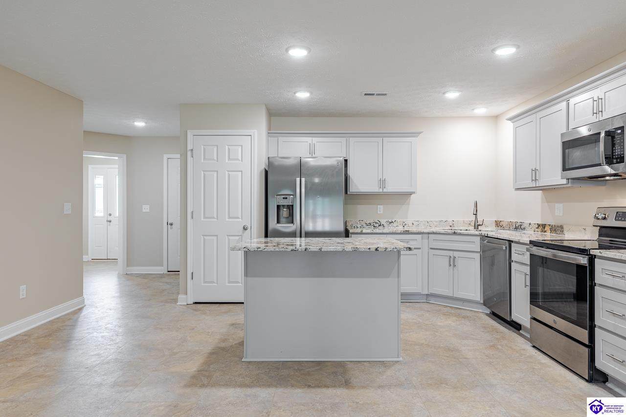 305 Breckinridge Circle - Photo 1