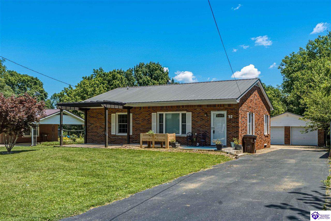 92 Indian Trail - Photo 1