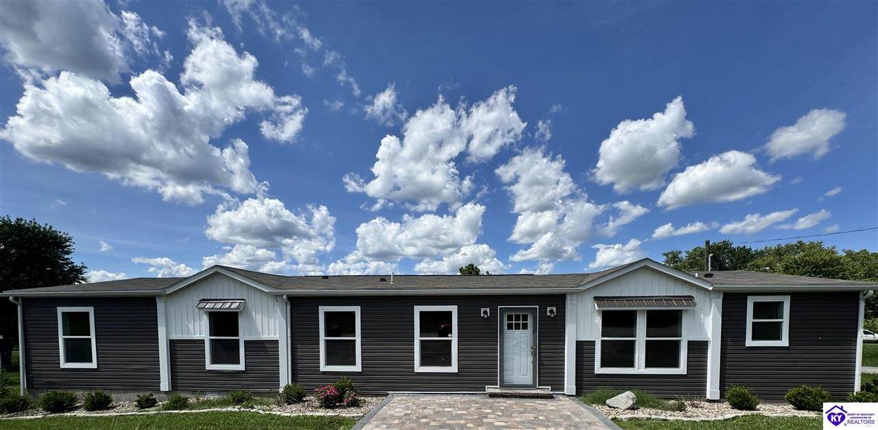 115 Maple Street - Photo 1