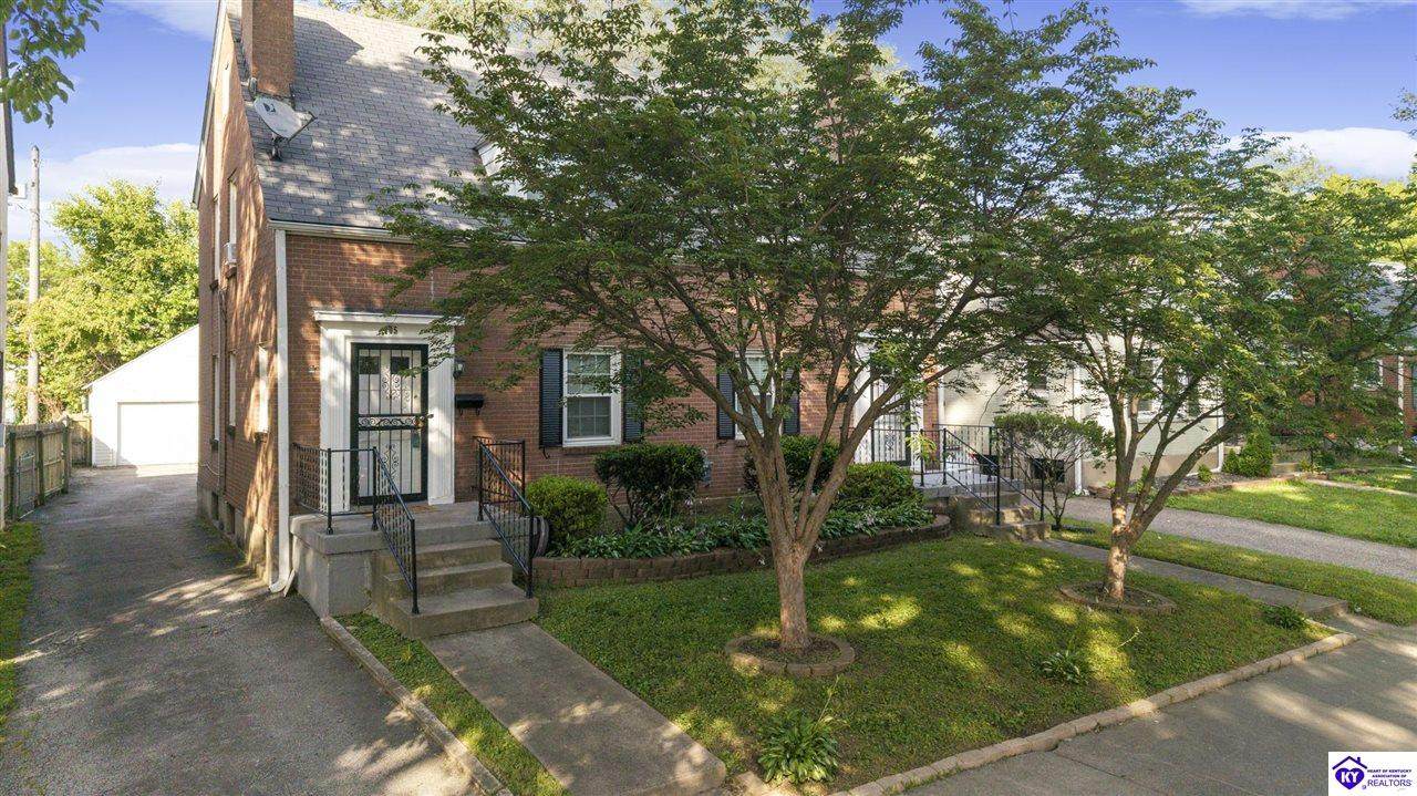 405 Macon Avenue - Photo 1