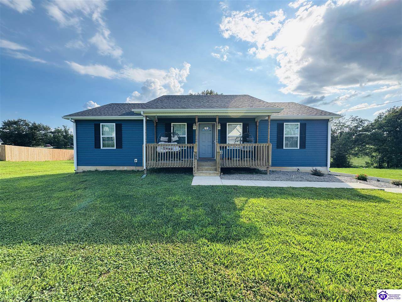 196 Brinlee Drive - Photo 1