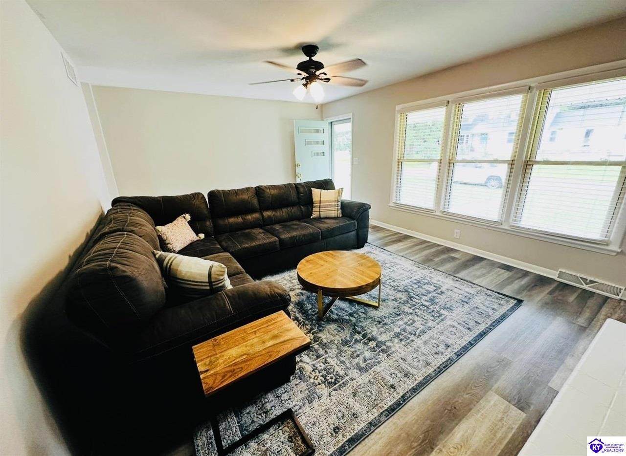 114 Logan Avenue - Photo 1