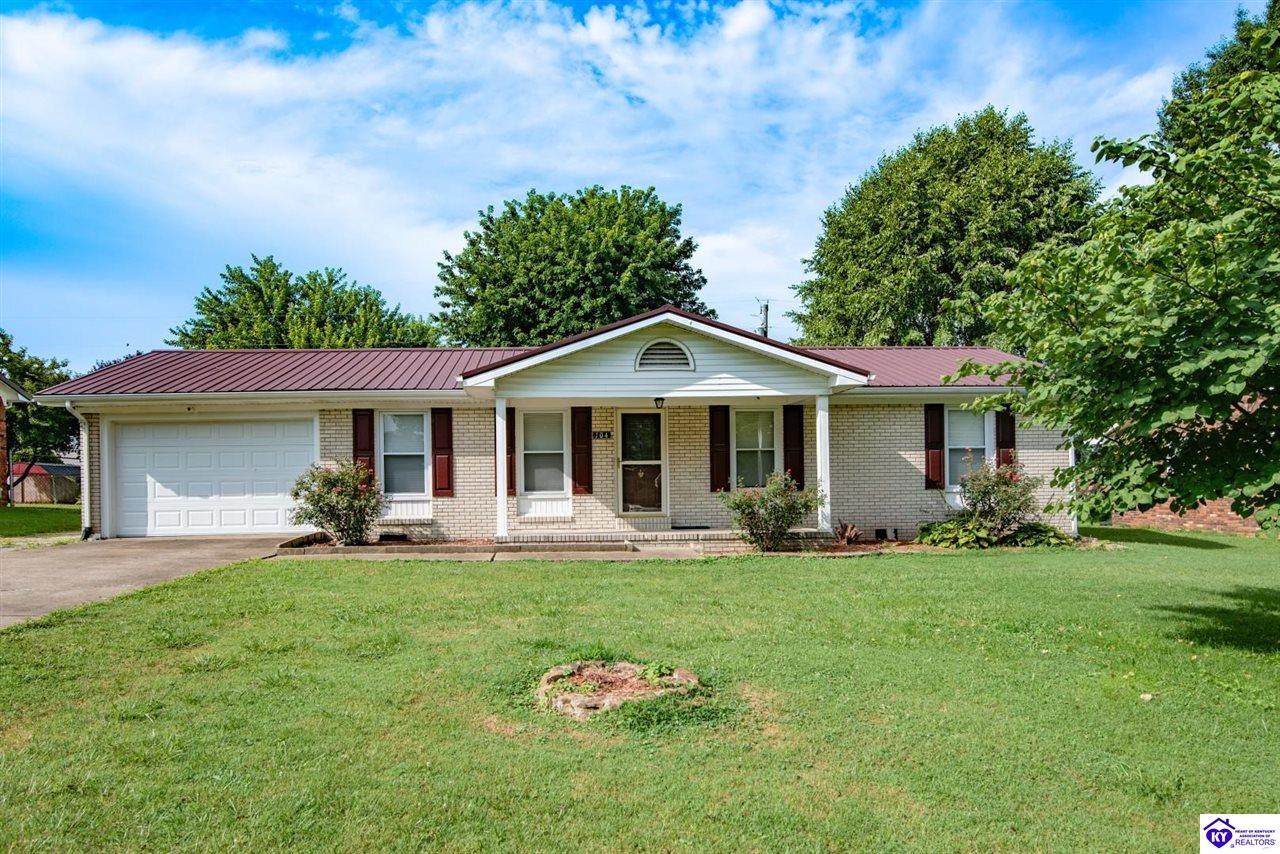 104 Moon Avenue - Photo 1