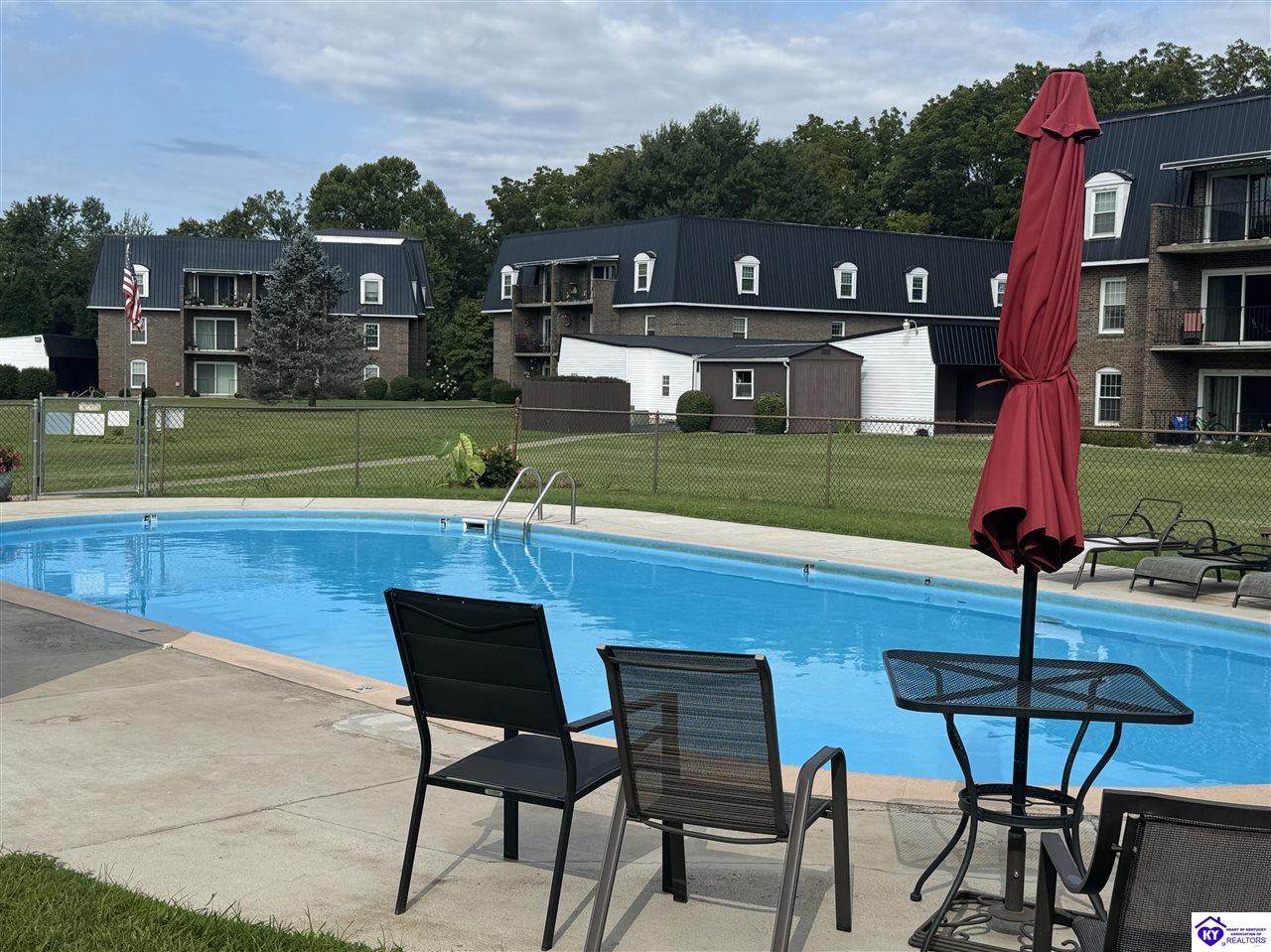 https://bt-photos.global.ssl.fastly.net/heartofky/orig_boomver_1_HK2603217-2.jpg