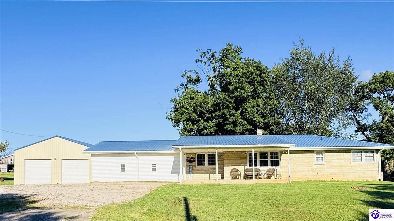 6687 Edmonton Road - Photo 1