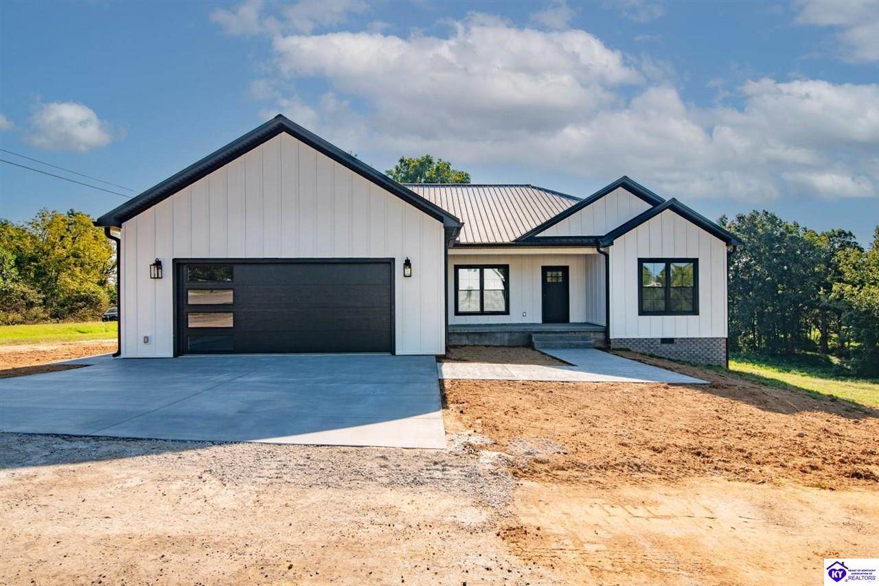 1330 Highway 401 - Photo 1