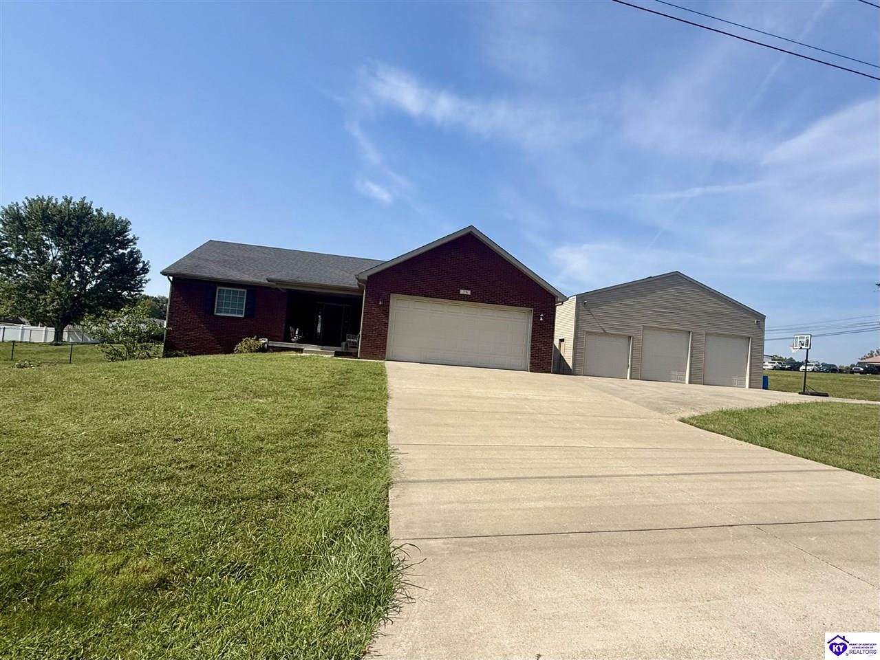28 Arlington Drive - Photo 1