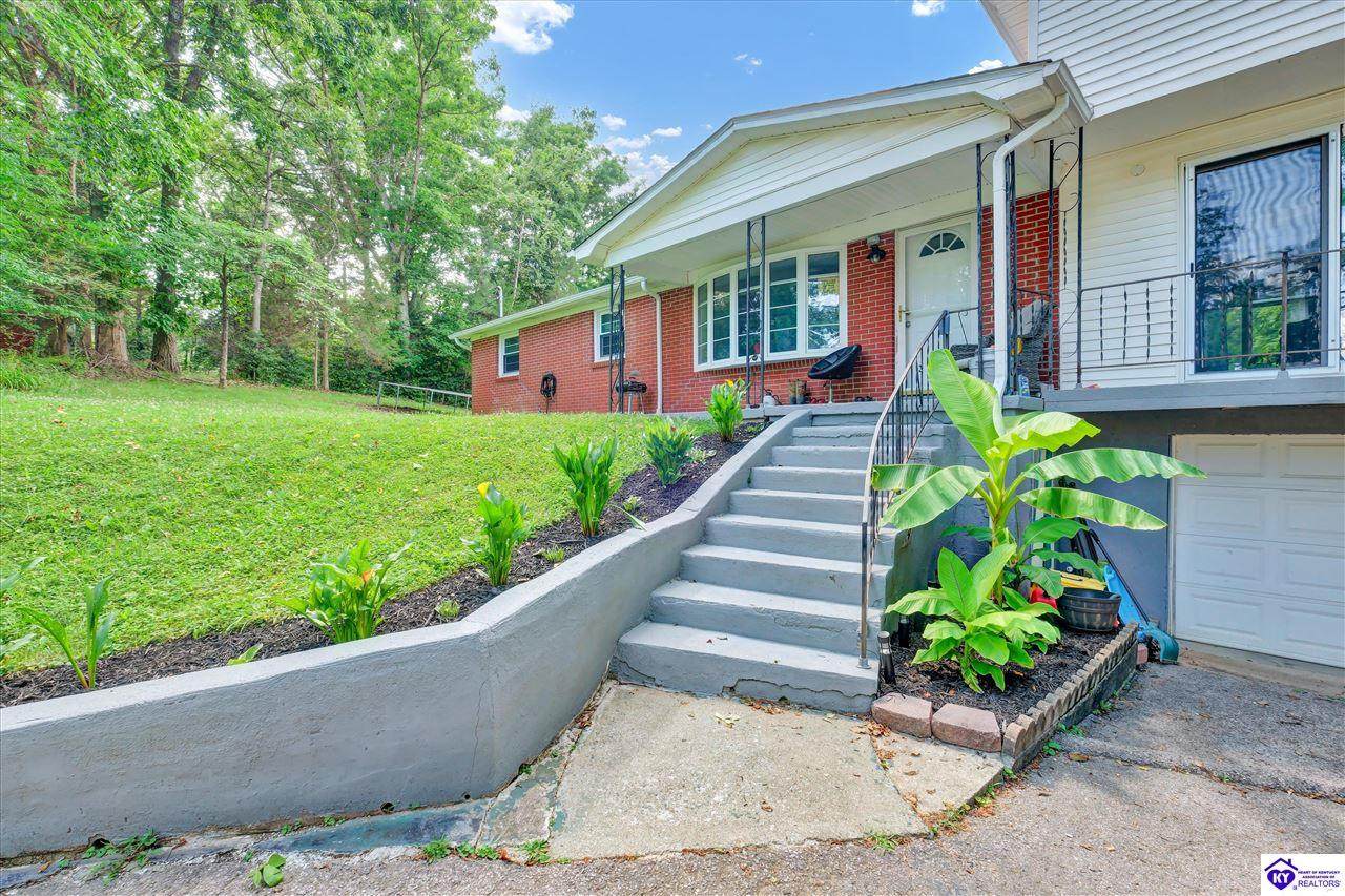 319 Park Avenue - Photo 1
