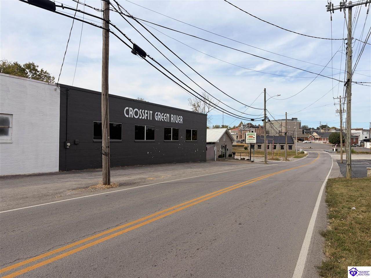 201 S Columbia Ave, Campbellsville, KY 42718