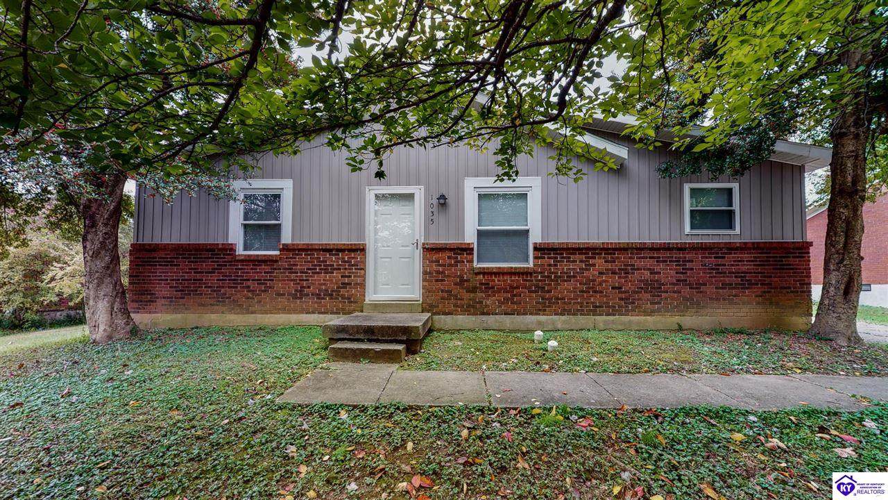 1035 Greenway Drive - Photo 1
