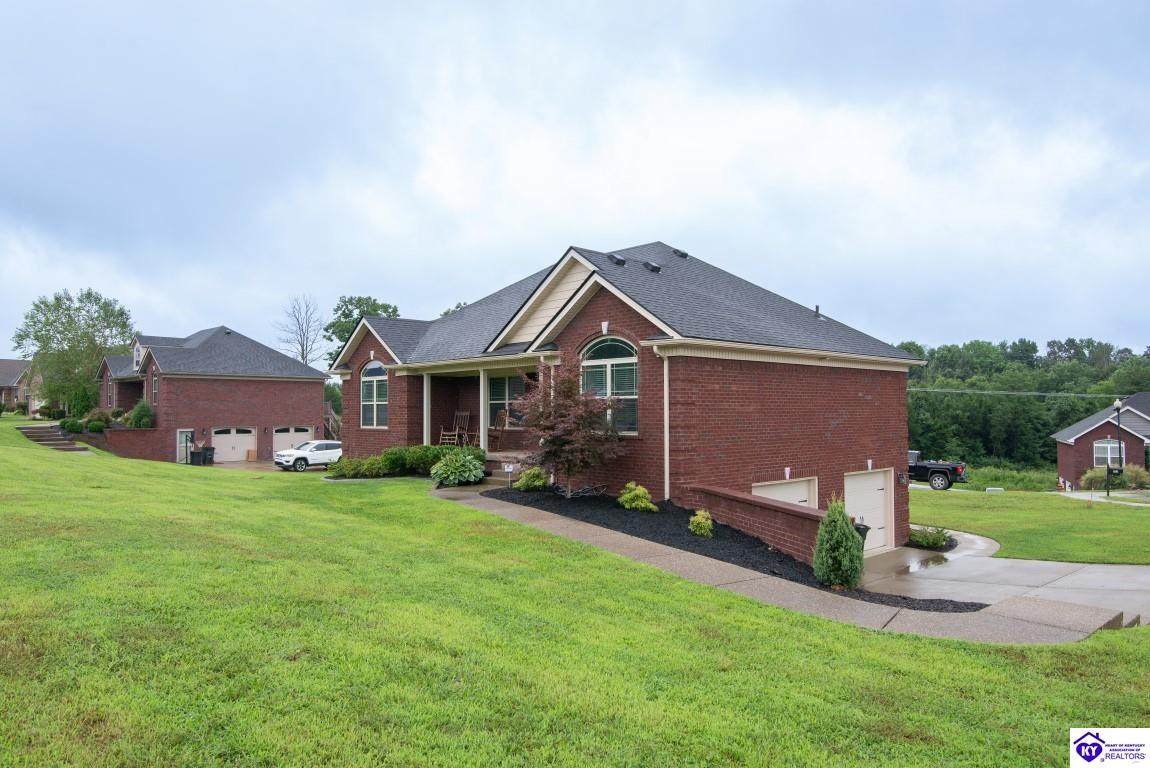 115 Delaware Court - Photo 1