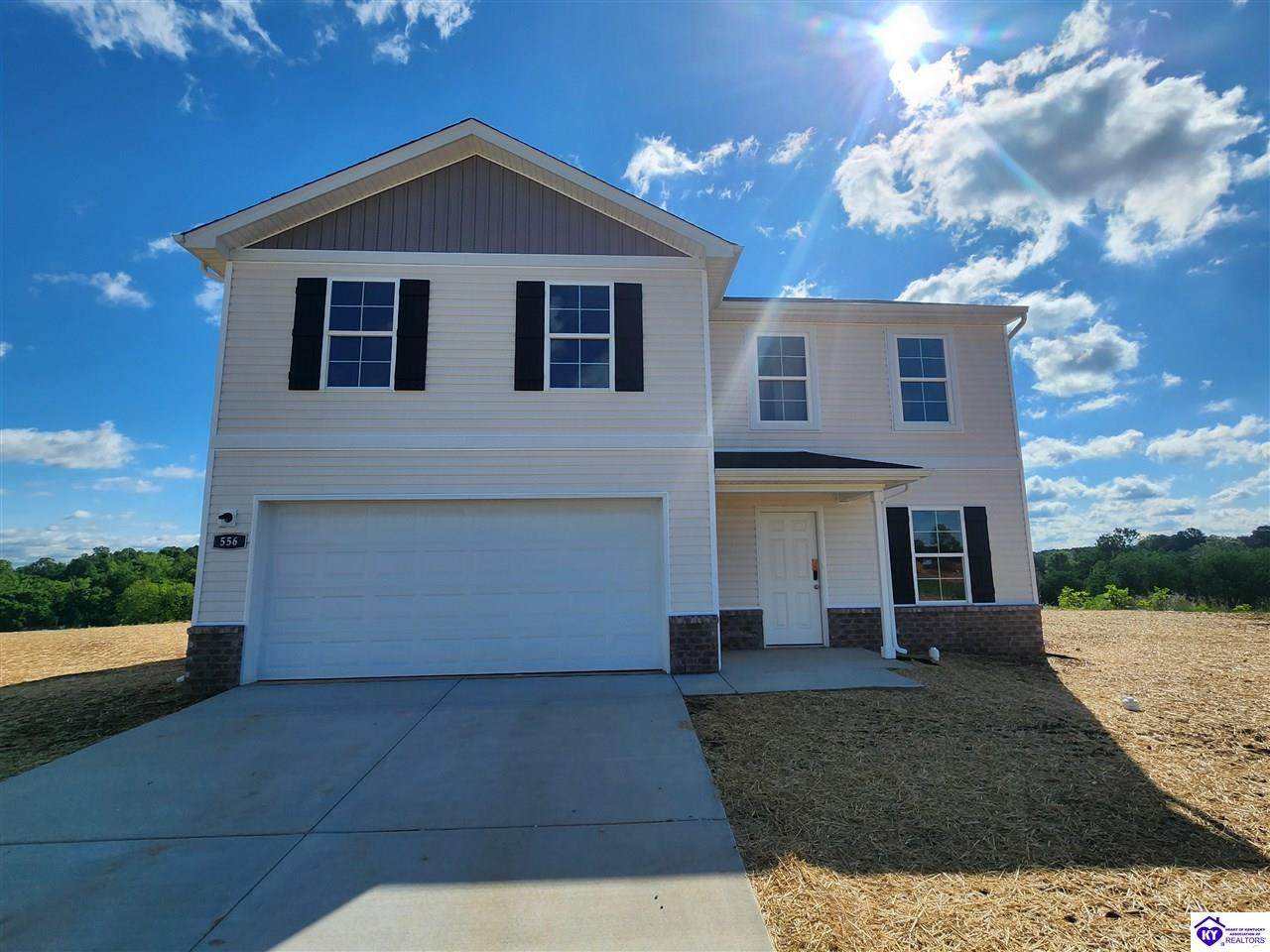 556 Pinehurst Drive - Photo 1