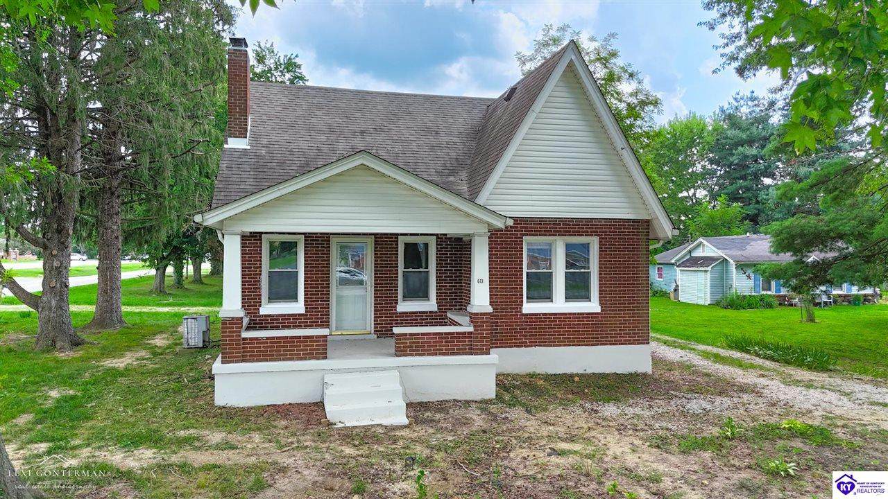 613 Lincoln Boulevard - Photo 1