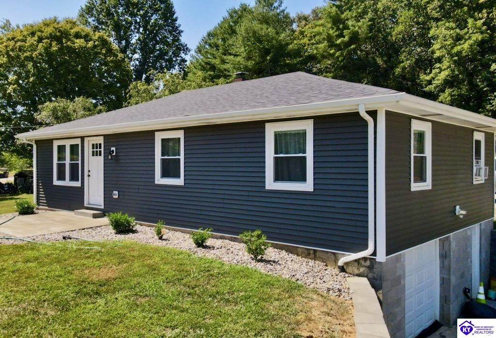 1123 Mt Carmel Church Road - Photo 1