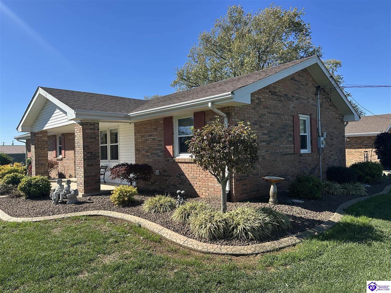 148 Red Fern Road - Photo 1