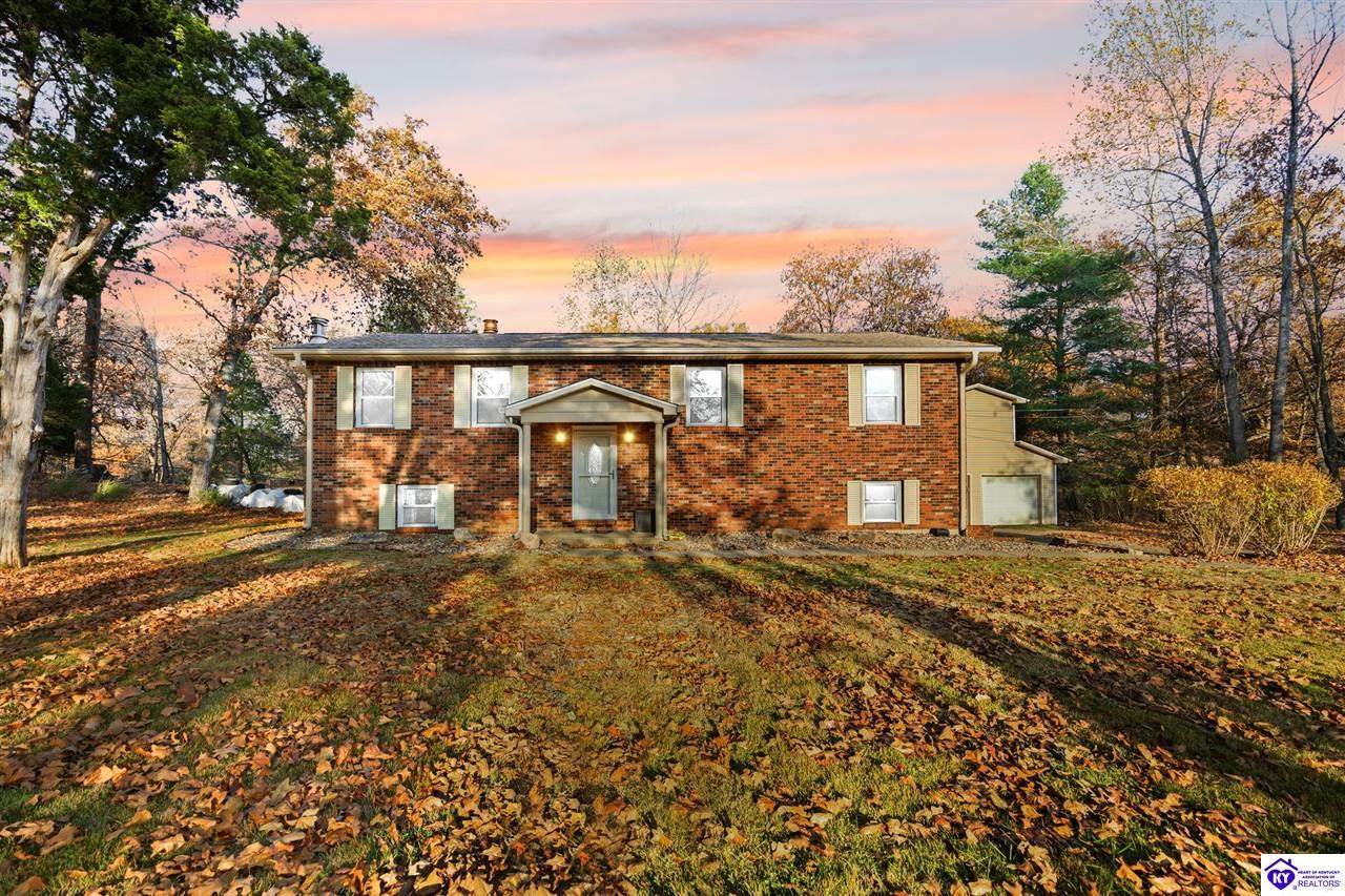 929 Hickory Drive - Photo 1