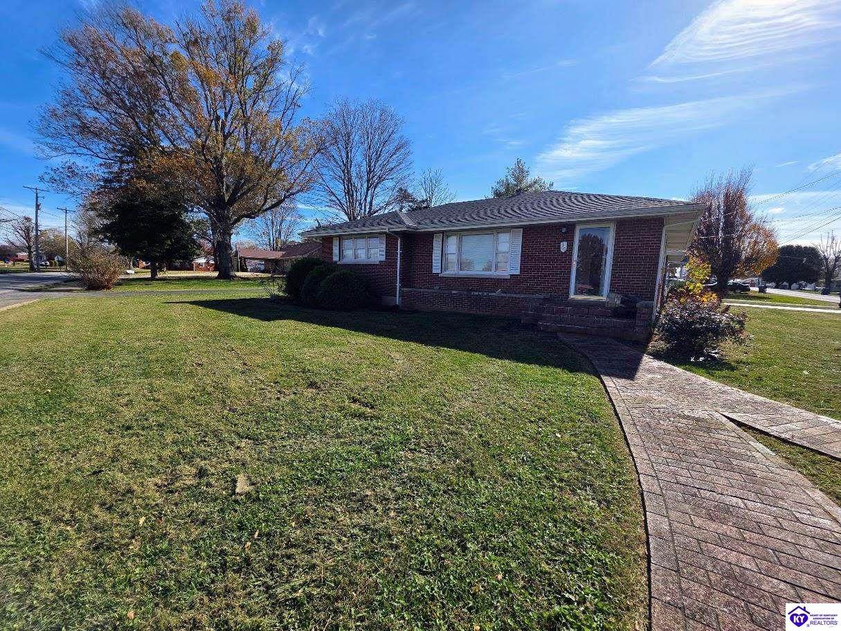 600 Shawnee Drive - Photo 1